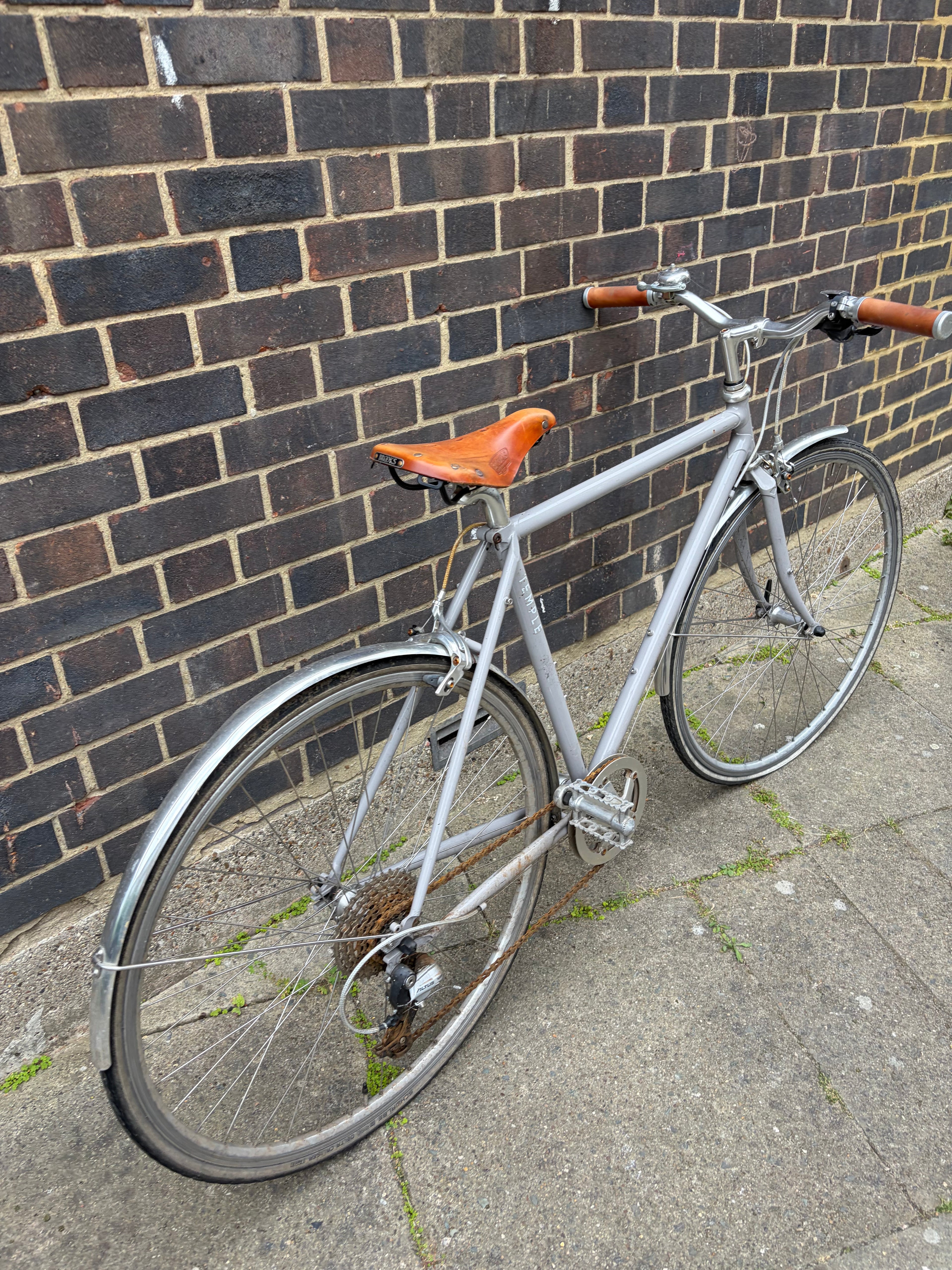 Temple Cycles Classic Lightweight Heritage Urban Bike – Slate Grey (Medium)