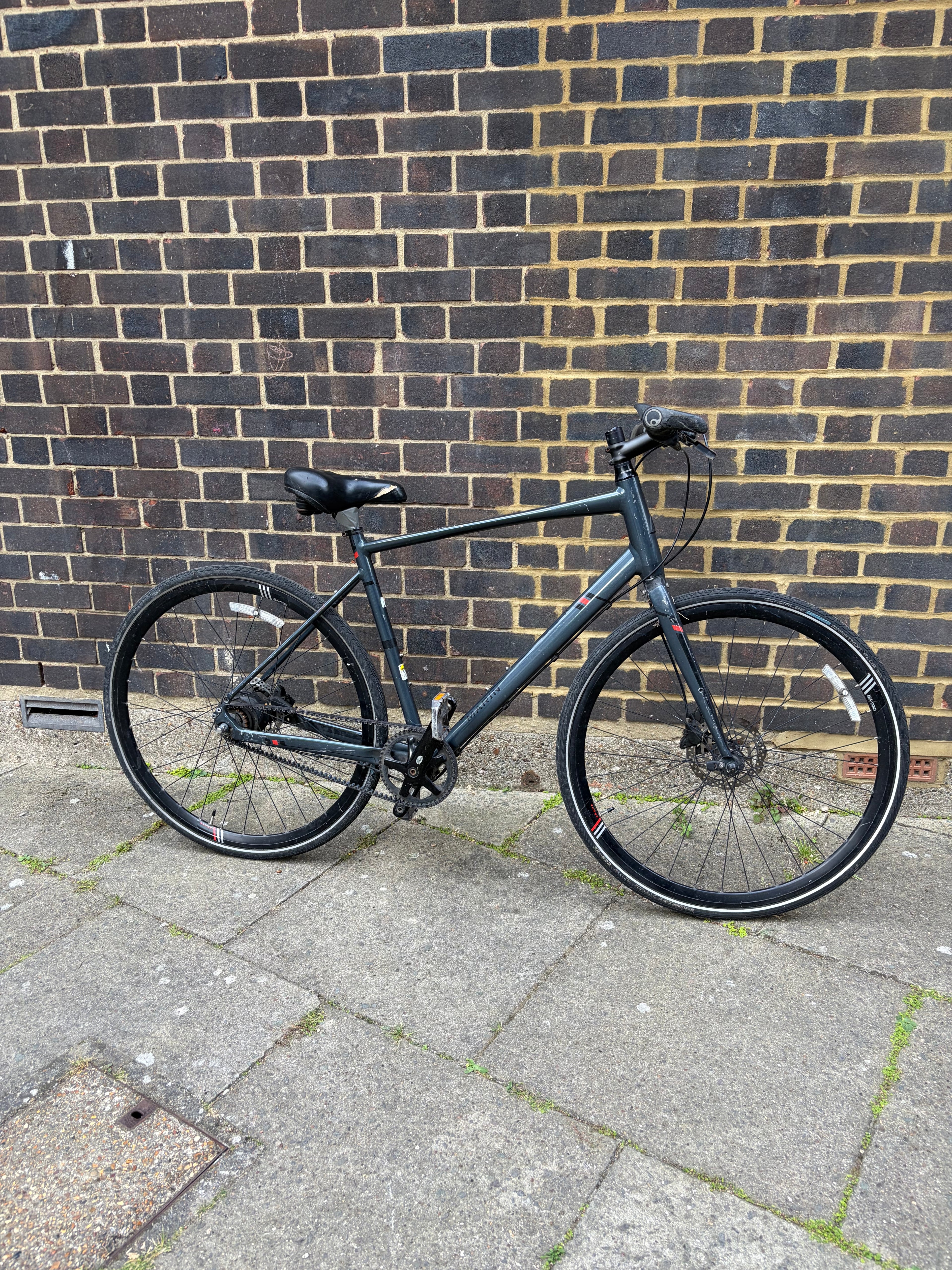 Marin Fairfax SC4 Belt Drive Commuter Bike – Carbon Belt & Shimano Nexus 8 (Medium)