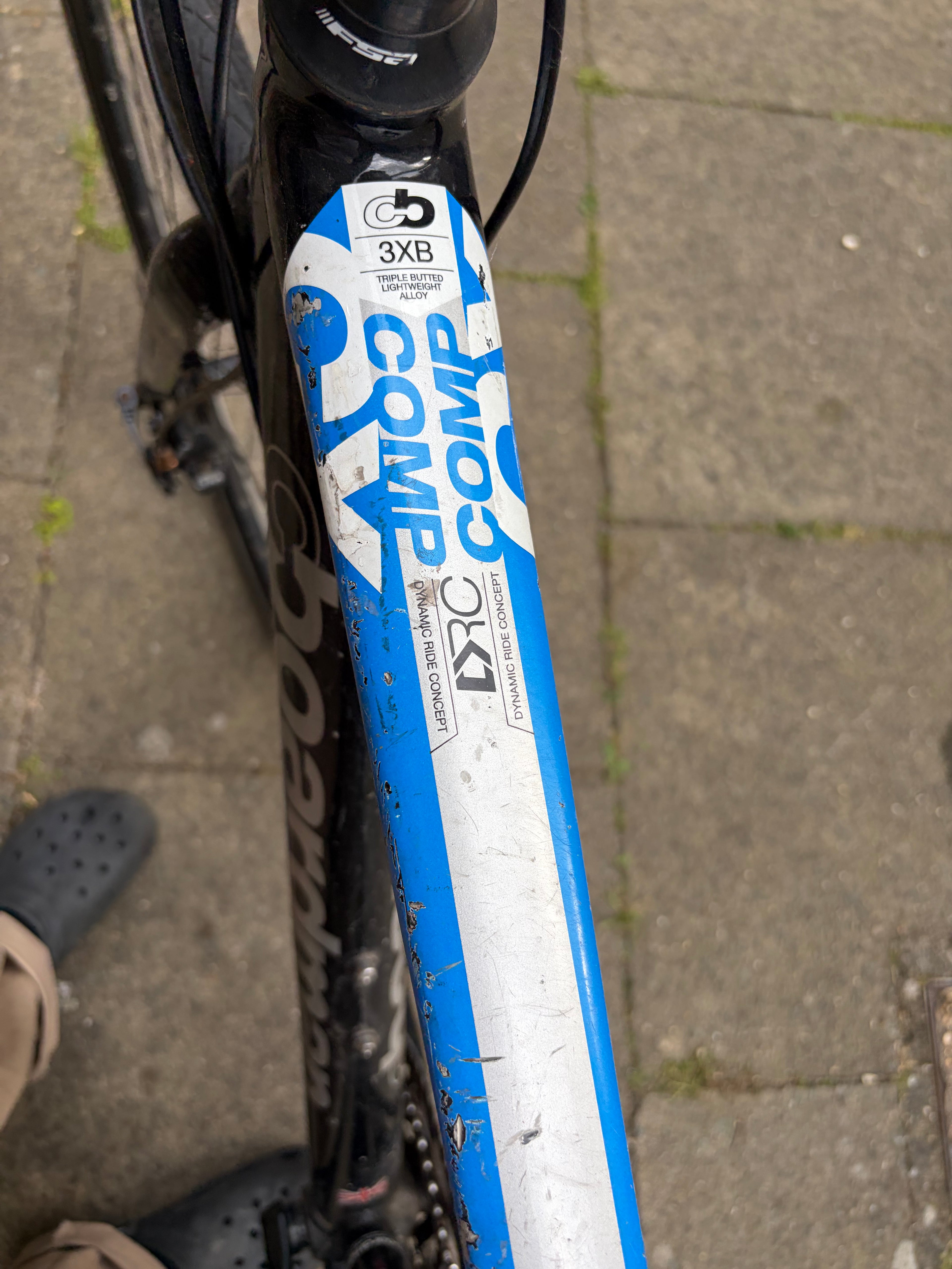 Boardman CX Comp 3XB Disc Gravel/Cyclocross Bike – Black/Blue (Large)