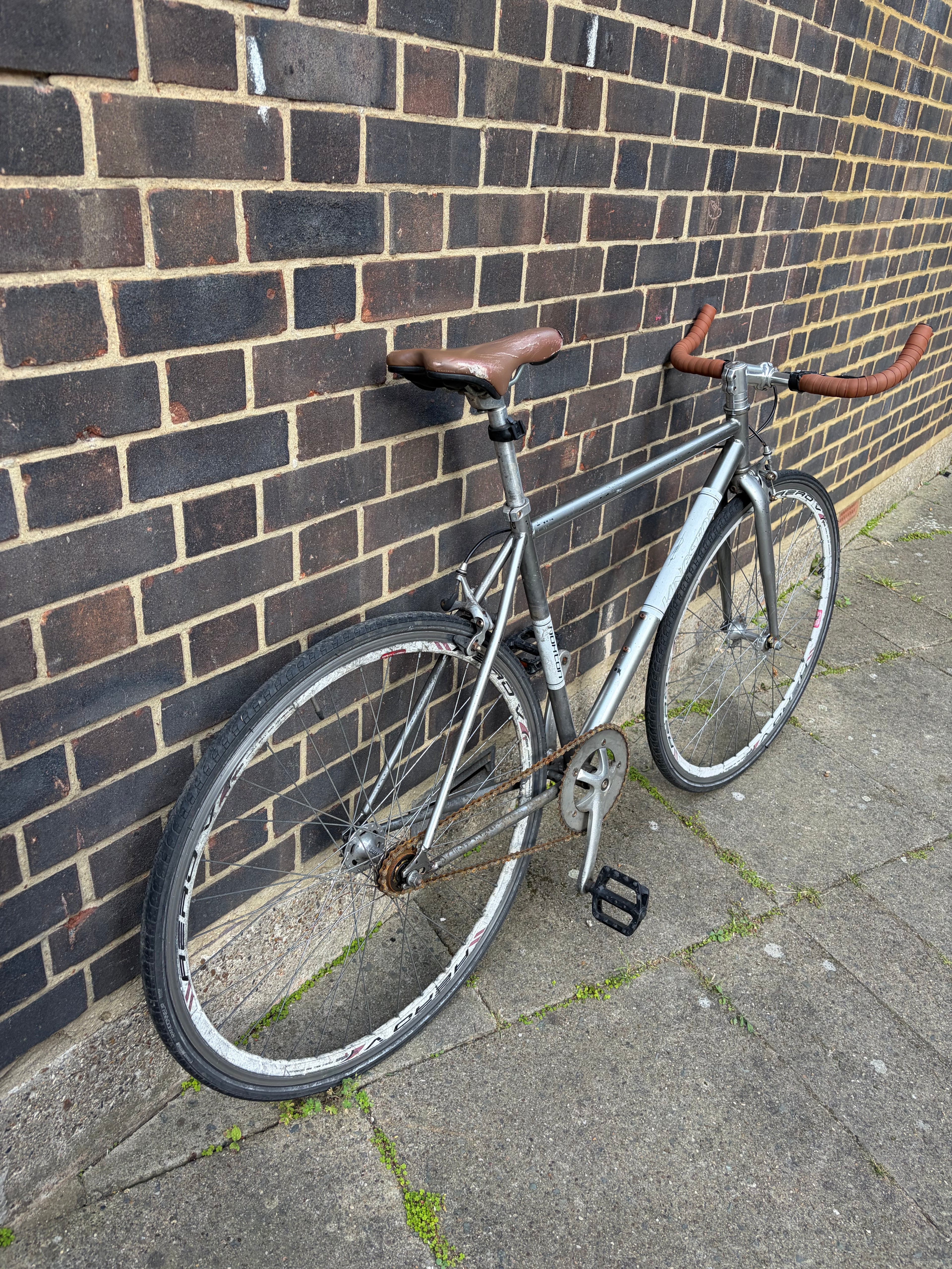 Kingston Hoxton Single Speed Urban Road Bike – Raw Silver (Large)