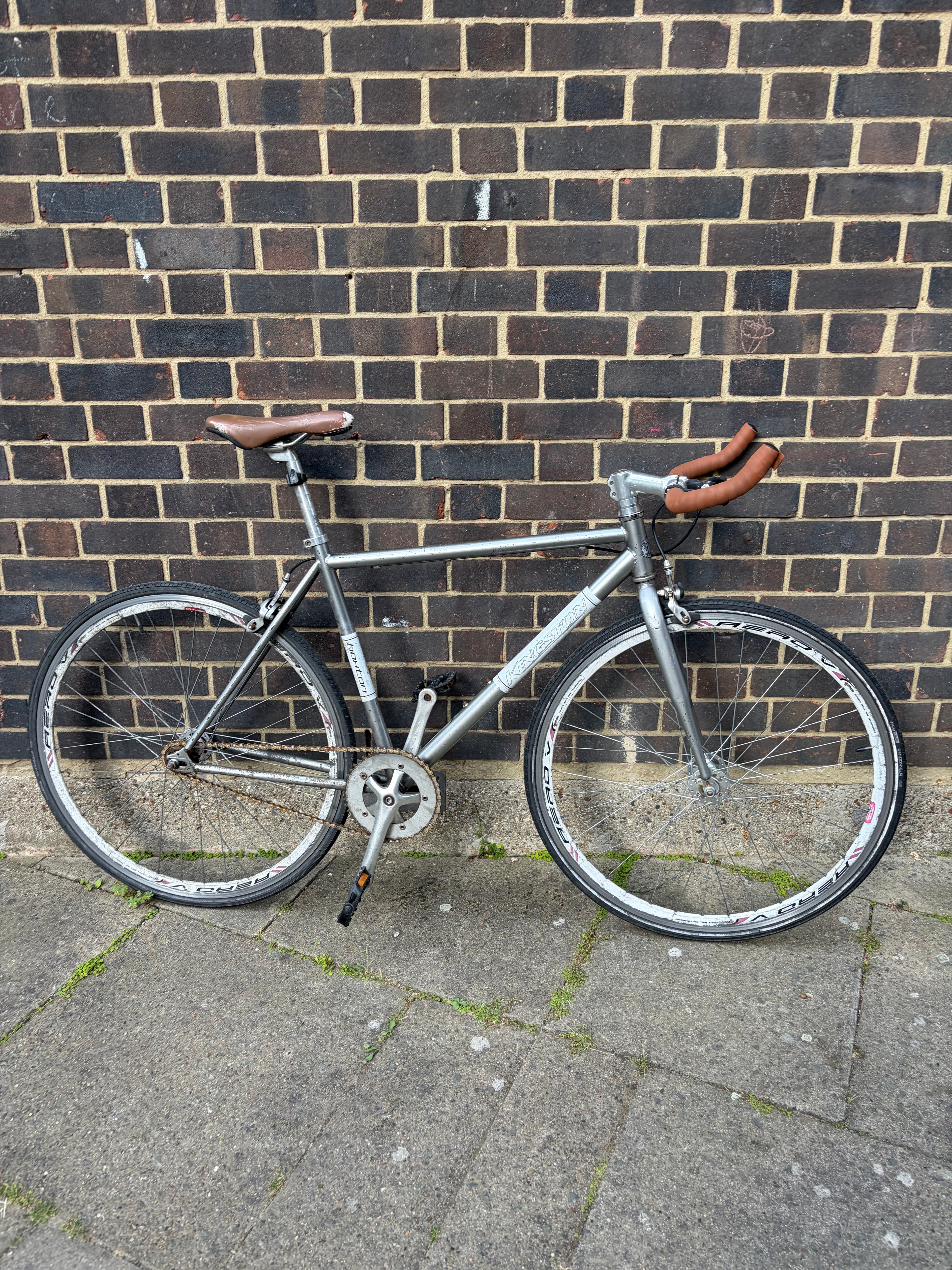 Kingston Hoxton Single Speed Urban Road Bike – Raw Silver (Large)